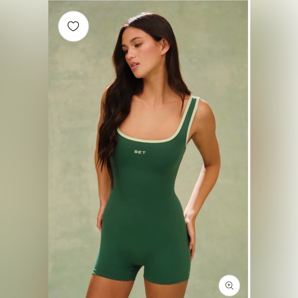 SET shortysuit